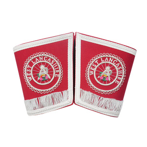 Paquete de Regalia Masónica Tradicional de Cuero Artesanal con Base de Terciopelo, Delantal Ecológico y Duradero, Joyas Personalizables, Completo - Product Image 4