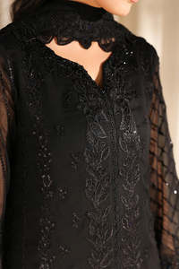 Costumes de fête de luxe pour femmes, robes de soirée, vêtements de mariage, broderie artisanale, design personnalisé, taille et couleur sur mesure - Product Image 3