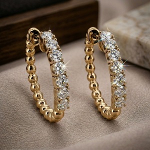 Élégantes boucles d'oreilles créoles en or jaune 18 carats avec diamants, design bulles perlées, griffes partagées, bijoux fins, cadeau pour fille - Product Image 1