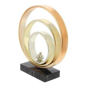 Grands objets décoratifs en métal, sculptures conçues pour sublimer les espaces intérieurs de luxe - Product Image 5