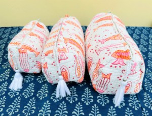 Cosmetic Bag Cotton Block Print Hand <b>Purse</b> 3 Piece Quilted Wash Bag Women's Makeup Bag Toiletry Bag Holiday Gift Utility Pouches - Product Image 2