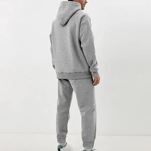 Ensemble de survêtement gris à capuche pour homme, coupe classique, en molleton écologique, style streetwear décontracté, avec poches, respirant, tricoté - Product Image 2