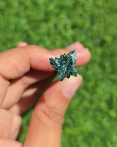 4 piezas de moissanita azul con corte de mariposa, brillante, de forma elegante, hecha a mano para pendientes. - Product Image 6