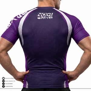 Vente en gros de chemises de compression Jiu Jitsu personnalisées avec logo, respirantes, à séchage rapide, écologiques, en polyester/spandex, unisexes, BJJ - Product Image 2