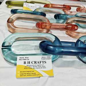 Escultura de Pared de Búho de Resina con Eslabones de Cadena, Hecha a Mano, Duradera, Decoración para el Hogar, Multicolor, Transparente, Rosa, Rojo - Product Image 3