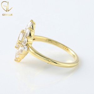 Asscher Cut Moissanite Diamond Cluster <b>Ring</b>, Vintage Style <b>Ring</b>, 14k Gold Floral Halo Cluster Engagement <b>Ring</b> For Women - Product Image 6