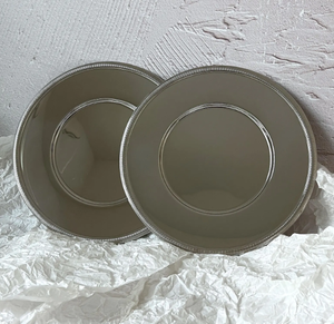 Platos y bandejas de metal plateado de alta calidad para restaurantes, eventos, decoración de mesas, platos plateados, tamaño personalizado disponible. - Product Image 2