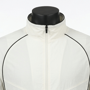 เสื้อแจ็คเก็ตกันลมสีพื้นแบบกำหนดเอง เสื้อแจ็คเก็ตซอฟต์เชลล์สำหรับกิจกรรมกลางแจ้ง เสื้อแจ็คเก็ตผู้ชายสำหรับเล่นกีฬาฤดูหนาวลำลอง พร้อมโลโก้ - Product Image 4