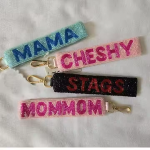 Porte-clés personnalisé brodé de perles et de sequins, bracelet de poignet, accessoires de sac pour maman, professeur, jour de match, Howdy - Product Image 2