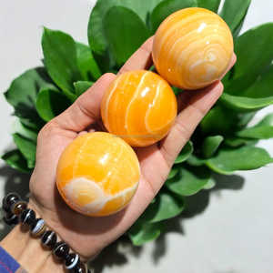 Vente en gros Agate naturelle Sphère de calcite jaune sculptée Boule de pierres précieuses pour la décoration de la maison Feng Shui - Product Image 5