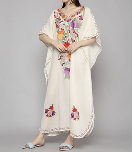 2026 Beautiful Dubai Modest Embroidery Handmade Breathable Anti-Wrinkle Women's Floor Length Polyester Wedding <b>Kaftan</b> - Product Image 3