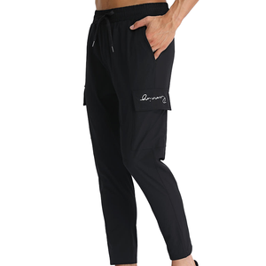 Vêtements de sport personnalisés pour hommes, ensemble de survêtement de course à pied avec fermeture éclair, sweat-shirt et pantalon de jogging pour hommes - Product Image 3