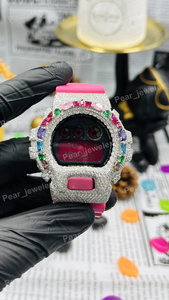 Reloj de plata de ley 925 con moissanita VVS y piedras multicolor en el bisel, digital, de lujo, hecho a mano, para hombre. - Product Image 5