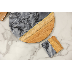Tabla de cortar de madera maciza pulida y lisa para una preparación de alimentos segura, fácil y cómoda. - Product Image 4