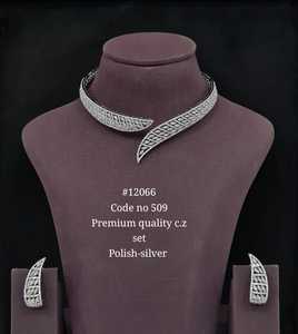 Juego de Collar de Circonita Cúbica de Calidad Premium 12066, Diseño Geométrico Chapado en Rodio, Joyería de Fiesta para Mujer - Product Image 3