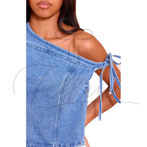 Veste en jean courte pour femme, tendance, haute qualité, meilleur style, taille standard, denim de qualité supérieure. - Product Image 3