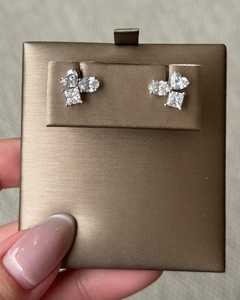 Boucles d'oreilles clous en or massif 10K 14K 18K avec grappe de diamants, coupes ovales, cœur et princesse, diamants de laboratoire sertis à griffes, bijoux fins minimalistes pour mariée - Product Image 6