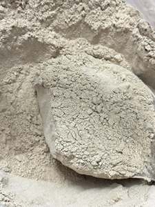 Vietnam Factory Banana Powder Bulk Supply Natural Dried Banana Powder for Smoothies Bakery and Food Processing - Product Image 2