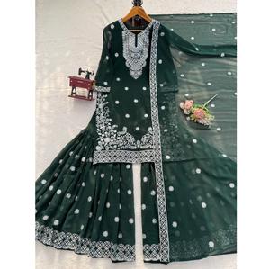 Ensemble Palazzo Tendance pour Femme – Style Ethnique Indo-Occidental Moderne – Tenue de Soirée – En Promotion - Product Image 1