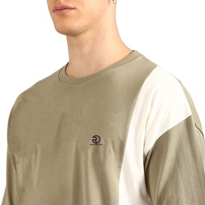 Tendance 2025 personnalisé hommes haute qualité coupe ajustée ensemble court sur mesure hommes ensembles jumeaux à vendre en gros conception personnalisée - Product Image 2