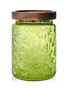 Frasco de vidrio de estilo clásico con tapa de madera, perfecto para almacenar galletas, dulces y alimentos secos en la cocina. - Product Image 1