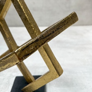 Jaffs Exports Just Wow Sculpture géométrique abstraite en aluminium plaqué or, faite à la main, écologique, art moderne, décoration de table pour - Product Image 2