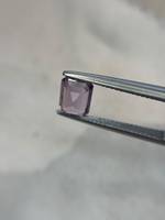 Spinelle Violette/Lavande Naturelle 2.10 CT Taille Émeraude Pierre Précieuse Facettée Libre Effet de Couleur/Feu Sans Trou Sri Lanka pour la Fabrication de Bijoux