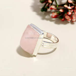 Hermoso Boho 925 Anillo de plata esterlina Hecho a mano Cuarzo Rosa Piedra preciosa Joyería fina Impresionante anillo de cuarzo rosa - Product Image 1