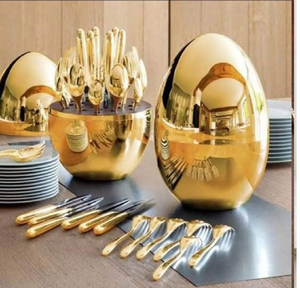 Boîte de rangement pour couverts de luxe en forme d'œuf, finition dorée brillante. Centre de table moderne. Disponible aux prix de gros. - Product Image 1