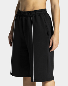 Shorts Bermuda Femme en Coton Premium 100% avec Impression Haute Densité, Logo Personnalisé, Respirants, Noirs, avec Passepoil - Product Image 6
