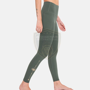 Leggings de yoga pour femmes 2026 à taille élastique, haute qualité, impression personnalisée, faible MOQ - Product Image 2