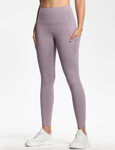 Leggings de compression taille haute personnalisés pour femmes avec impression par sublimation pour la gym, le fitness, le yoga, la course à pied et l'entraînement (vêtements de sport) - Product Image 2