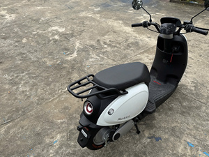 Porte-bagages arrière tubulaire pour moto VinFast Motio, pièces et accessoires |   M-Biker - Product Image 5