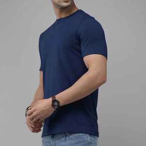 T-shirt à manches courtes col rond pour homme, coupe classique, couleur unie, jersey décontracté, tricoté 100% coton, bleu - Product Image 3