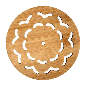 Ensemble de dessous-de-plat hexagonaux modernes en bois, design entrelacé artisanal, supports pour plats chauds pour la protection des comptoirs de cuisine et des tables - Product Image 5