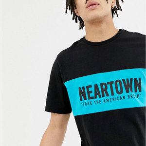 เสื้อยืดแขนสั้นสีดำสำหรับผู้ชายของนีอาร์ทาวน์พร้อมลายพิมพ์สีน้ำเงินแบบลำลองคอกลมทรงพอดีตัว - Product Image 3