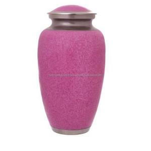 Urnas de cremación de latón clásicas y de alta calidad con Peltre y acabado de color negro para cenizas humanas - Product Image 3