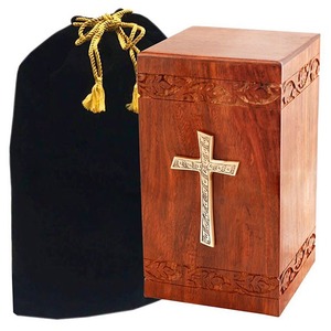 Urna de Madera Estilo Americano Personalizada para Cenizas Humanas Adultas, Cremación y Entierro, Hecha en India - Product Image 1