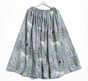 Falda larga para mujer hecha a mano con estampado de tigre - Product Image 1
