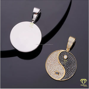 Bijoux Hip Hop Unisexe Pendentif symbole glacé avec diamant Moissanite blanc et argent sterling 925 plaqué rhodium - Product Image 2