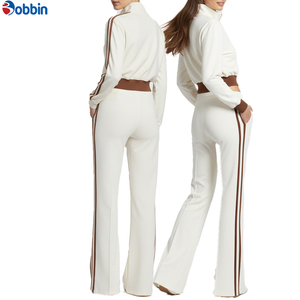Conjunto Deportivo Casual de Otoño para Mujer Bobbin, Pantalones a Rayas de Corte Holgado con Cremallera y Cuello Alto, Manga Larga, Color Crema - Product Image 6