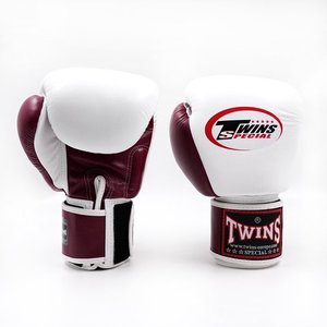 Gants de combat professionnels personnalisés en usine, légers, antidérapants, avec poignées ergonomiques, en cuir et mousse multicouche, pour Muay Thai et MMA - Product Image 2