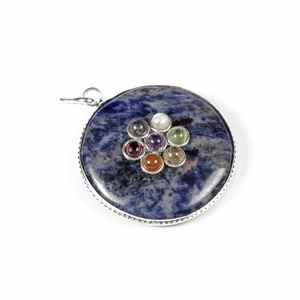 Pendentif en cristal plat à sept chakras en quartz doré avec 7 pierres de chakra Agate sculptée Colliers de guérison Reiki Vente Orgone Technique - Product Image 2