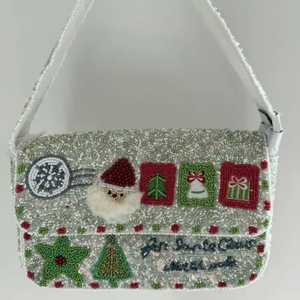 Bolso de Mano Premium con Cuentas para Mujer, con Hermosos Detalles Decorativos y Artesanía Sofisticada para Fiestas y Bodas - Product Image 1