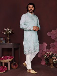 Ensemble élégant de kurta et pyjama en soie avec broderies et sequins, idéal pour les festivals, les mariages et les soirées, tenue ethnique pour homme - Product Image 5