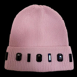 Elegante gorro de lana personalizado en color azul para el invierno, tejido cómodo con diseño de logotipo para protección contra el frío. - Product Image 4