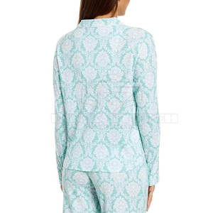 Ensemble de vêtements de maison pour femmes en tricot avec logo sur le devant, haut à manches longues et pantalon, vêtements de nuit doux et confortables, ensemble de détente d'hiver - Product Image 5