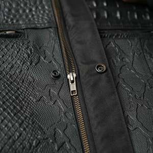 Gilet décontracté pour homme en cuir véritable noir, col en V, simple boutonnage, coupe-vent, sans manches, boutons dorés, couleur unie, pour l'hiver - Product Image 5