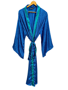 Robe en soie douce indienne pour festival, longueur cheville, multicolore, tenue de nuit, kimono vintage indien en soie recyclée de sari - Product Image 2