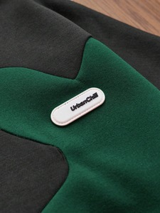 Sudadera Extra Grande para Hombre, Diseño de Bloques de Color en Verde y Negro, Tejido de Poliéster, Estilo Otoñal, Manga Regular, con Bolsillos - Product Image 4